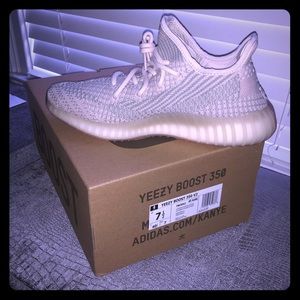 Yeezys 7.5 Citron